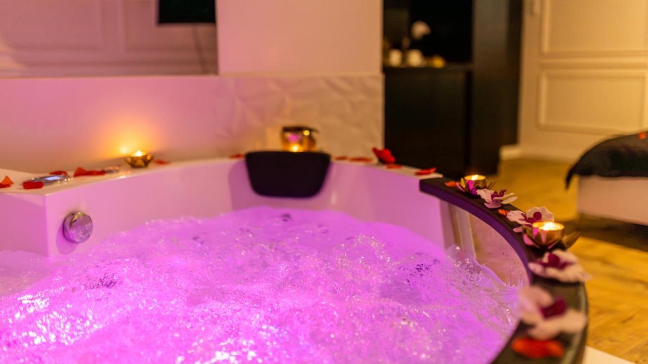 Zamoyskiego Jacuzzi Apartment Cracovia Exterior foto